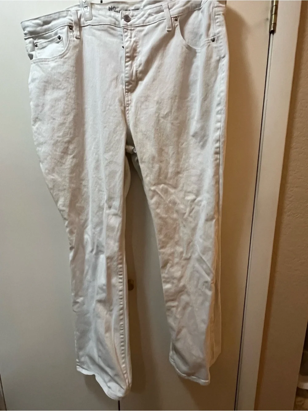 No Boundaries Stretch Denim Bootcut Jeans, 32
